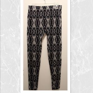 Patterned Leggings